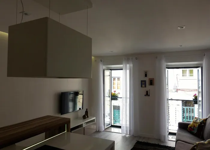 Discover Alfama شقة *